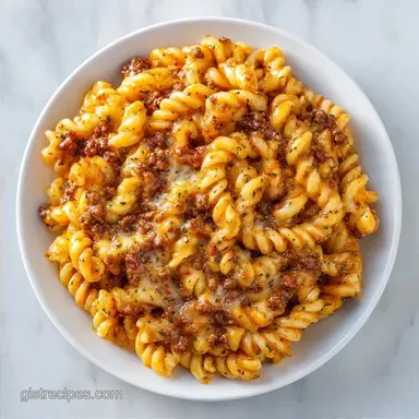 Cheeseburger Pasta: One-Pot and Creamy