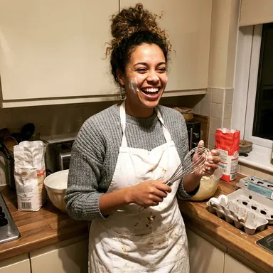 Photo of Sarah Mitchell - Easy No-Bake Desserts & Kid-Friendly Treats